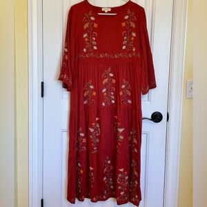 ROOLEE- Beautiful, embroidered dress- Rust. Size M. Flows, comfortable, cotton